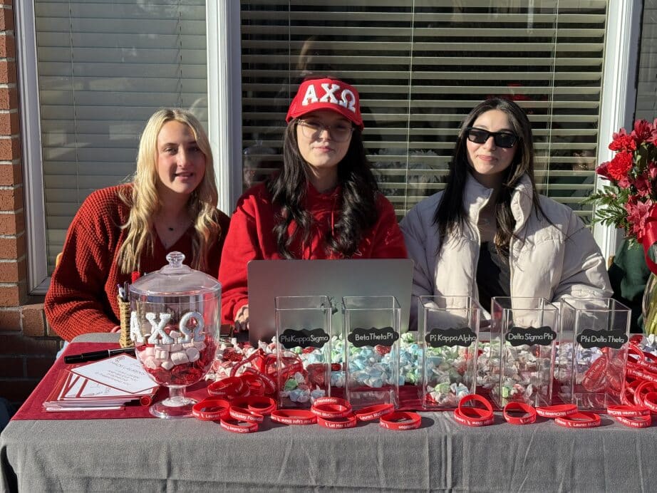 More than 300 greek students make Lauren's Promise at Alpha Chi Omega 9 Lauren's Promise event with Alpha Chi Omega in January 2025. Alpha Chi Omega chapter at Washington State University hosts King Alpha Chi competition. Fraternity and sorority members make Lauren's Promise.